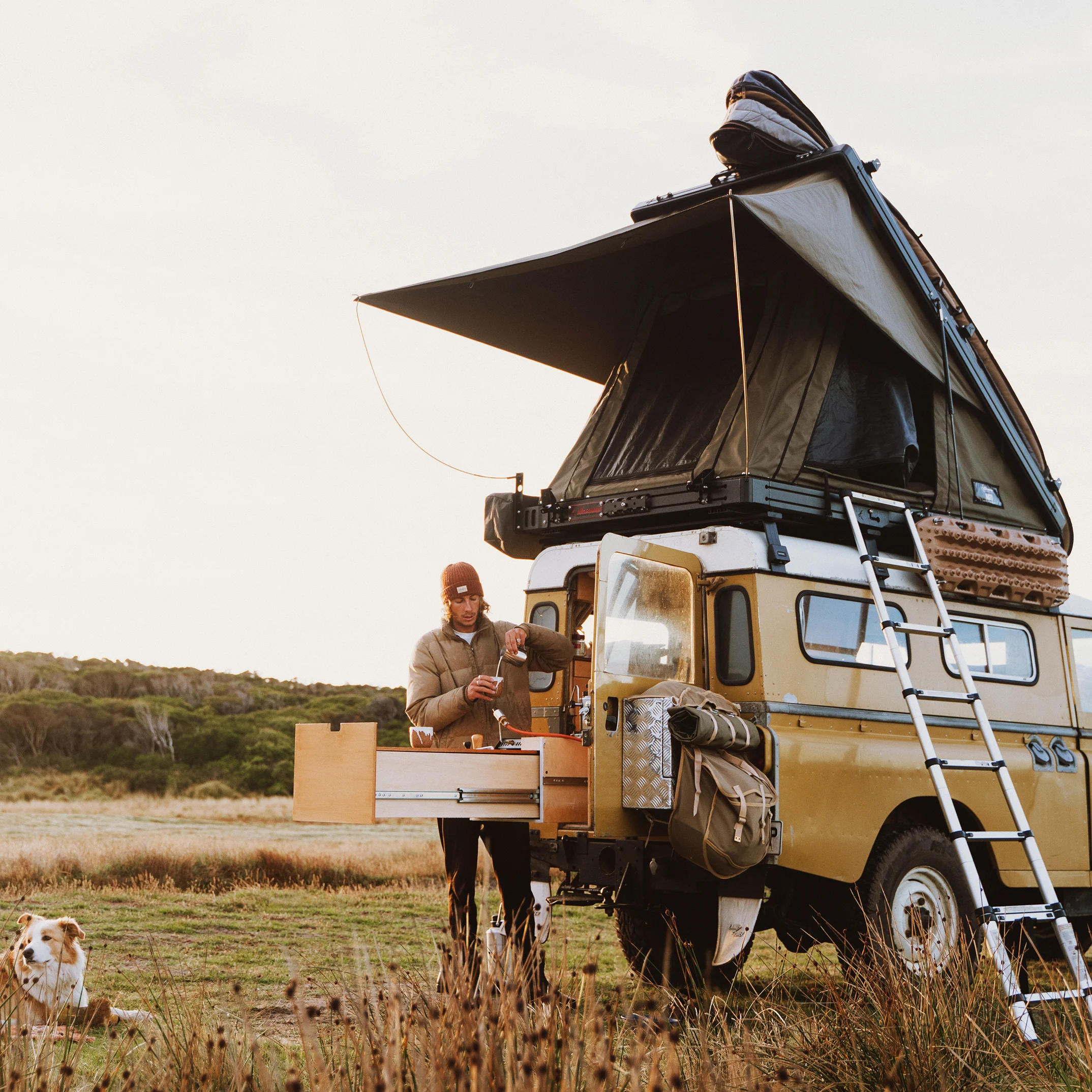 AX27 Clamshell Rooftop Tent - Image 6