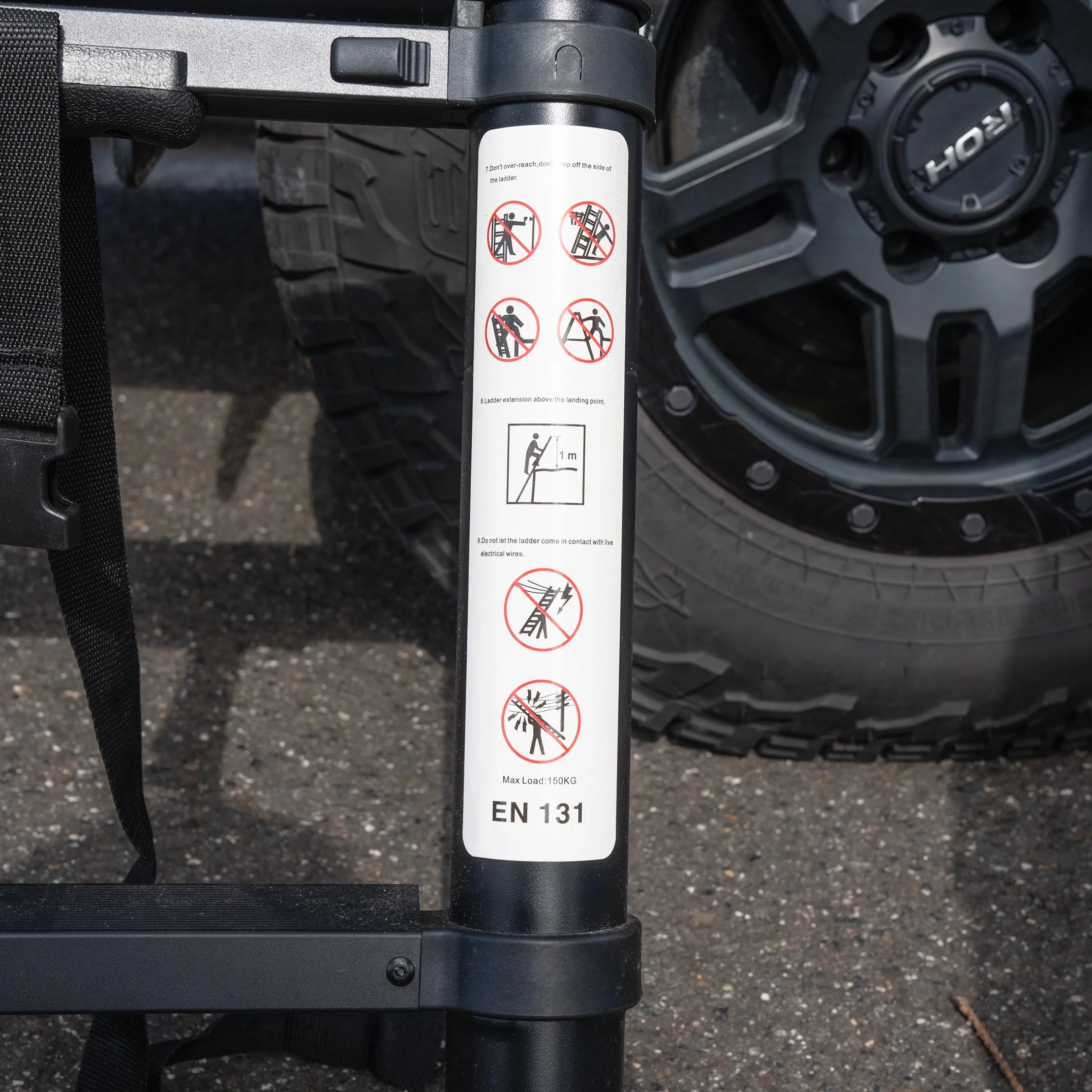 LX27 Lightweight Rooftop Tent - Image 31