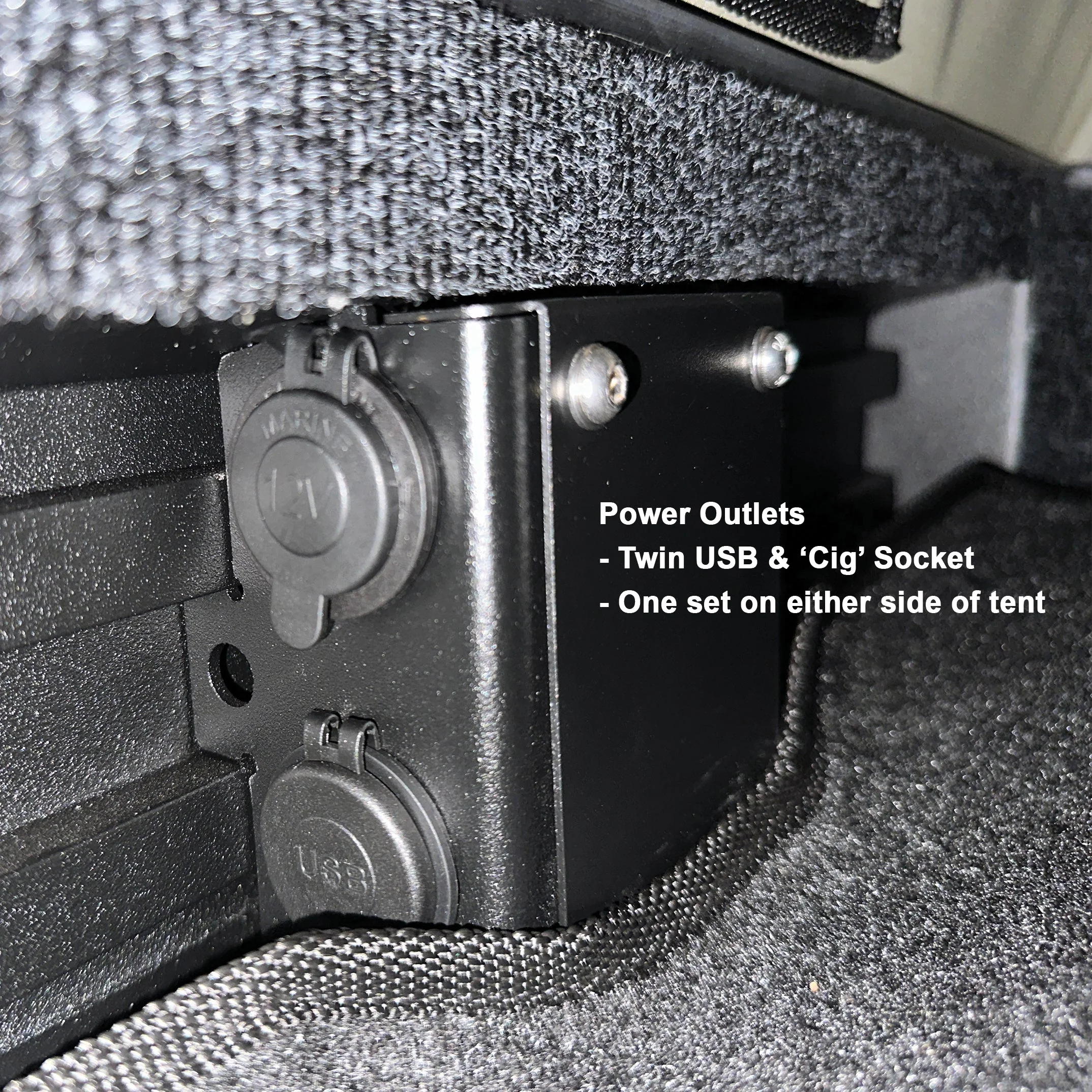 TX27 MAX Hardshell Rooftop Tent - Image 20