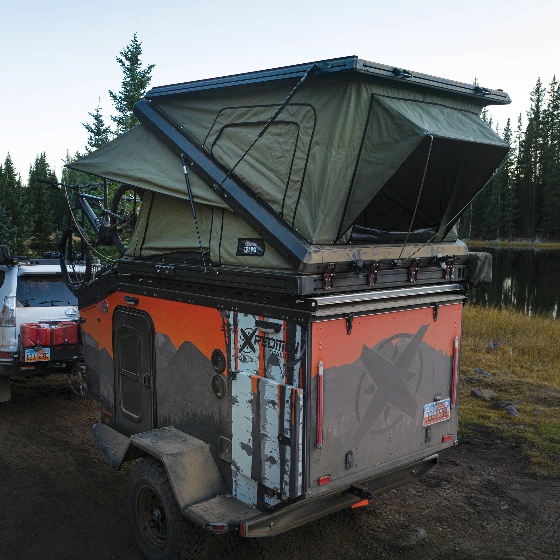 TX27 MAX Hardshell Rooftop Tent - Image 8